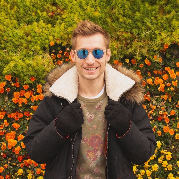 Meet your Posher, Cody - Picture 9 of 14